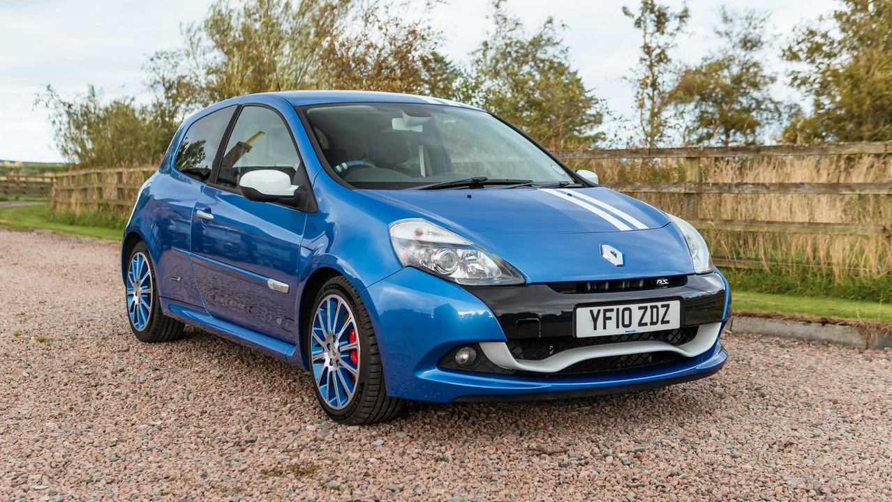 2010 Renault Clio 3rd Gen - Image 3 of 31