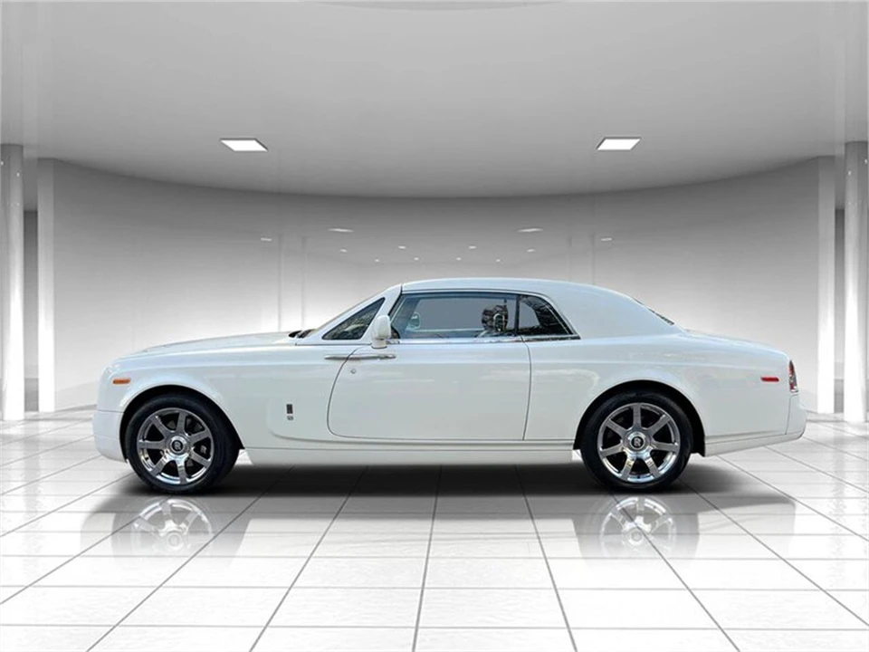 2010 Rolls-Royce Ghost 1st Gen - Image 2 of 25