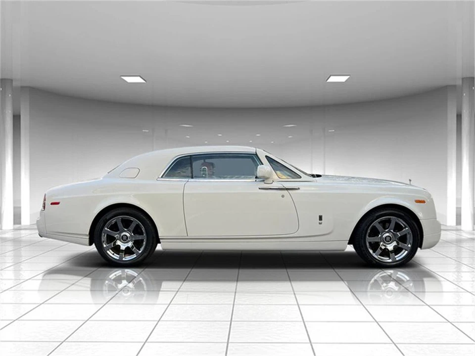 2010 Rolls-Royce Ghost 1st Gen - Image 6 of 25