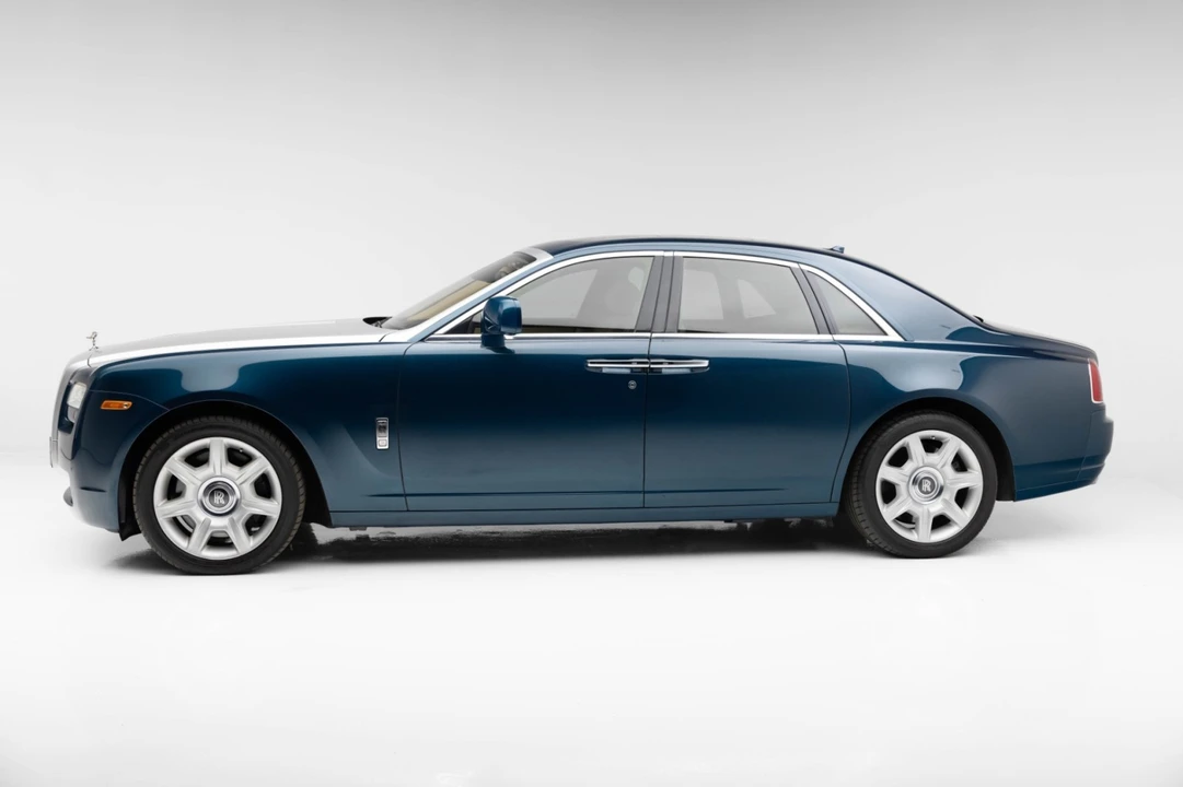 2010 Rolls-Royce Ghost 1st Gen - Image 13 of 31