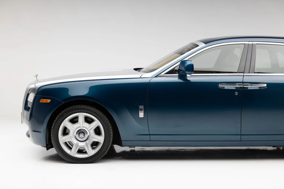 2010 Rolls-Royce Ghost 1st Gen - Image 17 of 31