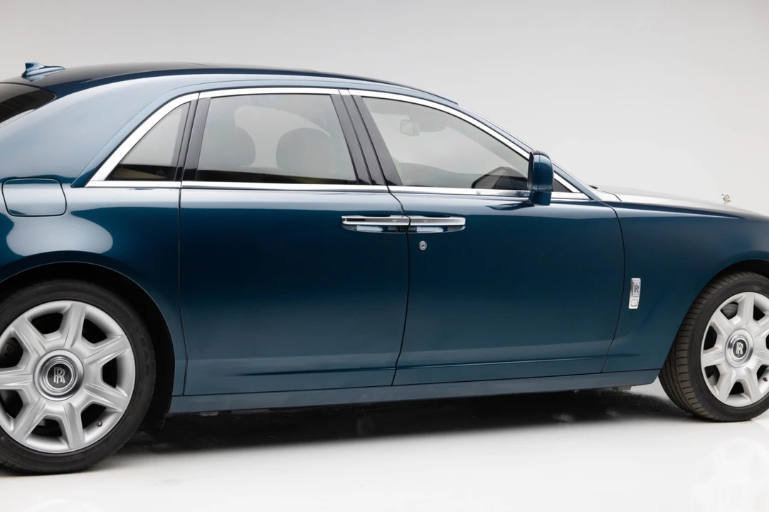 2010 Rolls-Royce Ghost 1st Gen - Image 31 of 31