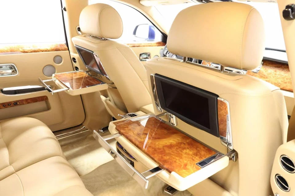 2010 Rolls-Royce Ghost 1st Gen - Image 9 of 10