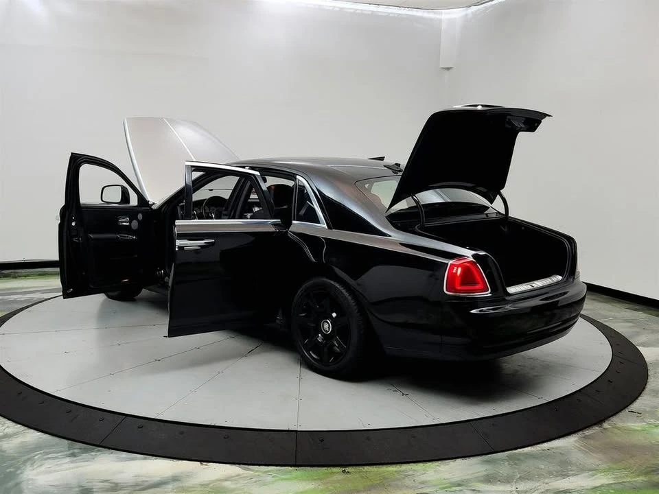 2010 Rolls-Royce Ghost 1st Gen - Image 12 of 20