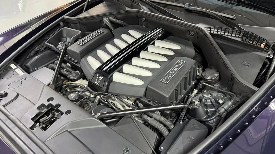 2010 Rolls-Royce Ghost 1st Gen - Image 13 of 18