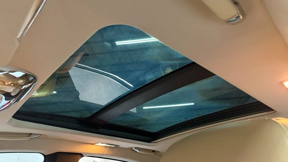 2010 Rolls-Royce Ghost 1st Gen - Image 16 of 18