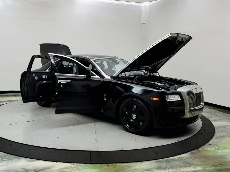 2010 Rolls-Royce Ghost 1st Gen - Image 10 of 20