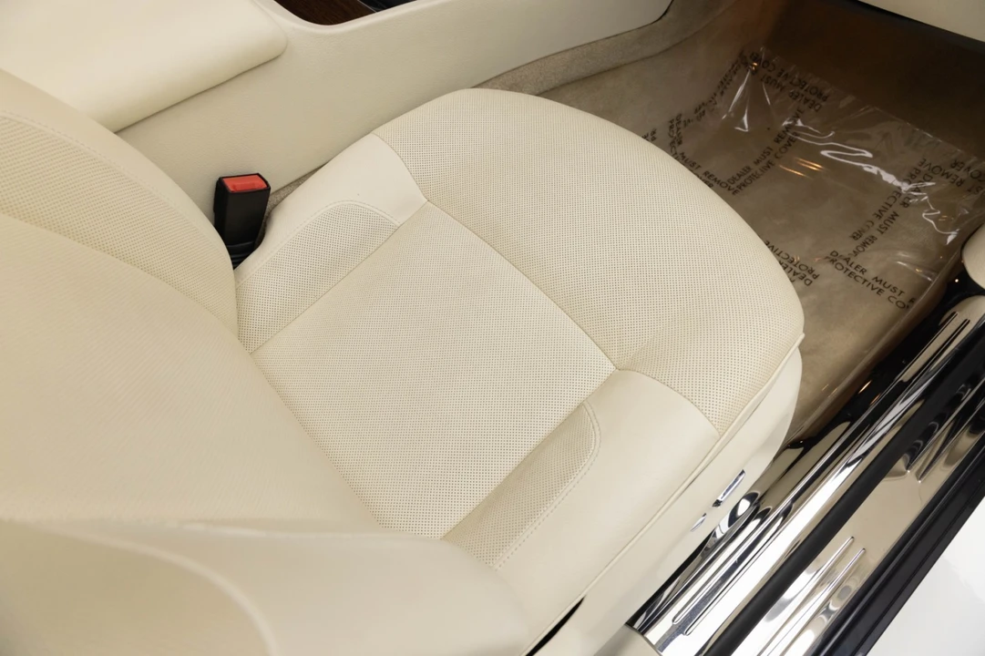 2010 Rolls-Royce Ghost - Image 28 of 31