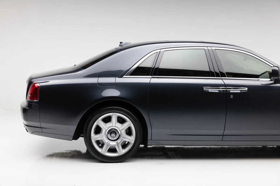 2010 Rolls-Royce Ghost - Image 17 of 31