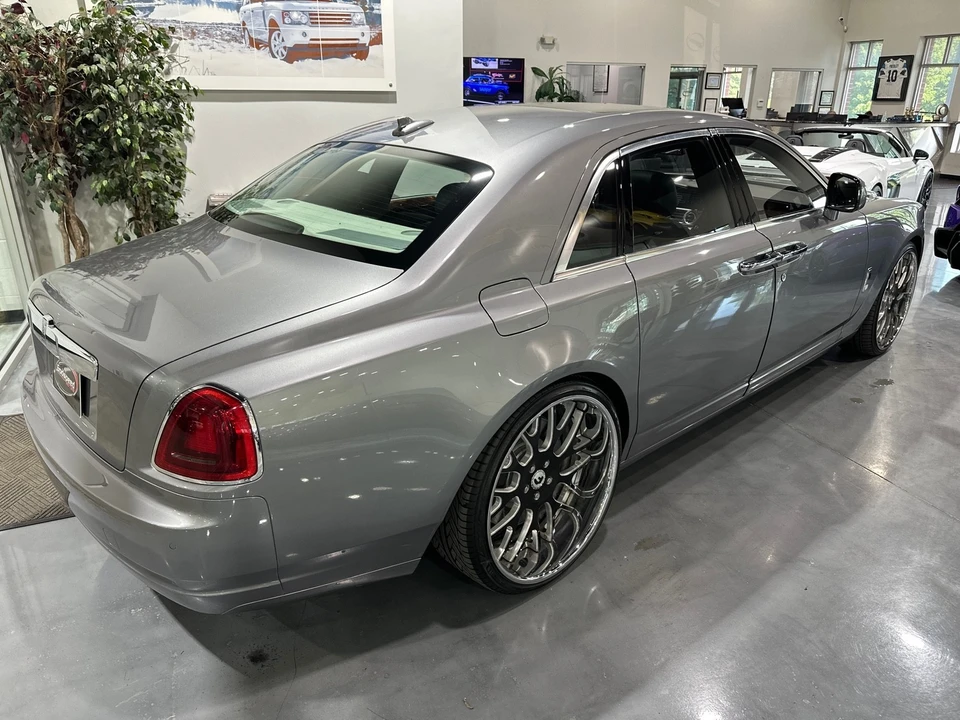 2010 Rolls-Royce - Image 31 of 31