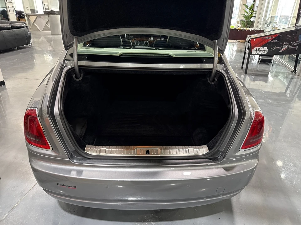 2010 Rolls-Royce Ghost 1st Gen - Image 17 of 21