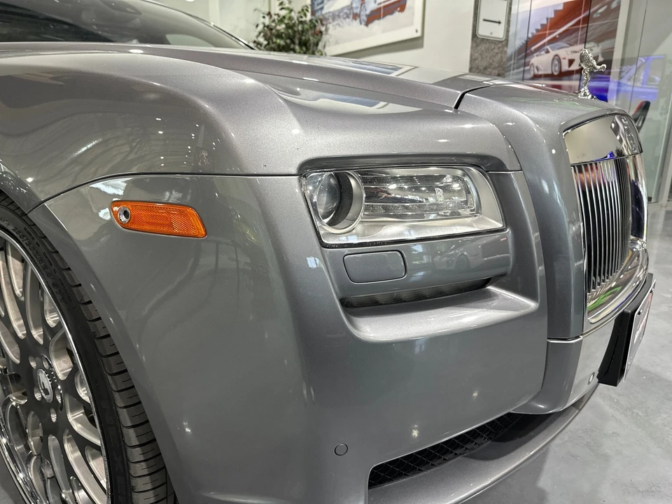 2010 Rolls-Royce - Image 28 of 31