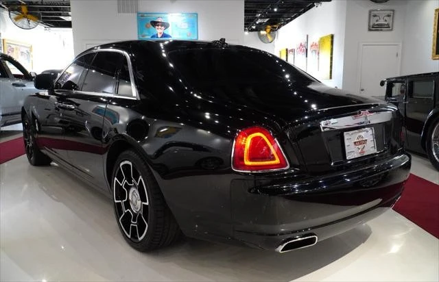 2010 Rolls-Royce Ghost 1st Gen - Image 5 of 12