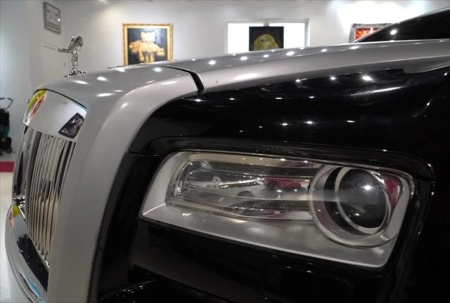 2010 Rolls-Royce Ghost 1st Gen - Image 9 of 12