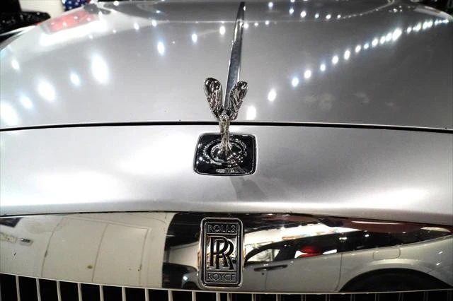 2010 Rolls-Royce Ghost 1st Gen - Image 11 of 12