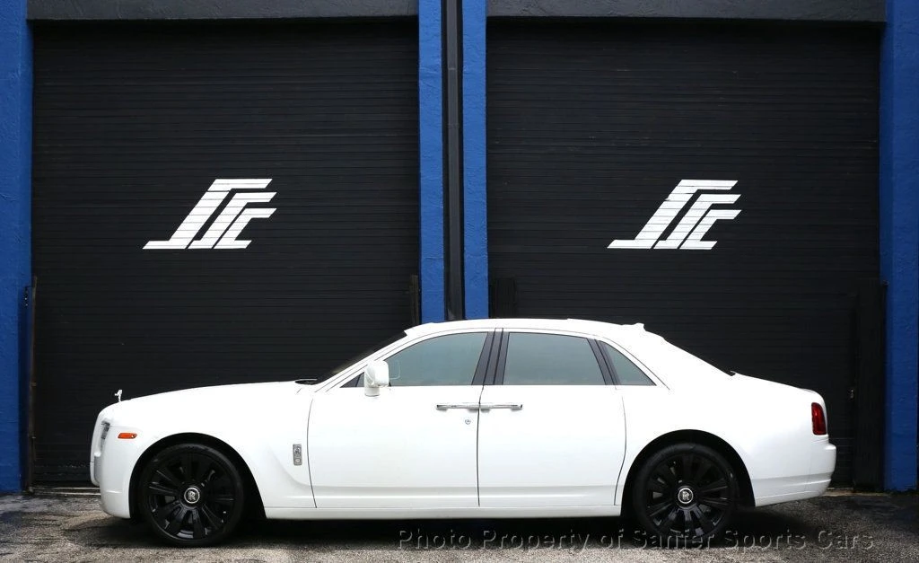 2010 Rolls-Royce Ghost 1st Gen - Image 2 of 12