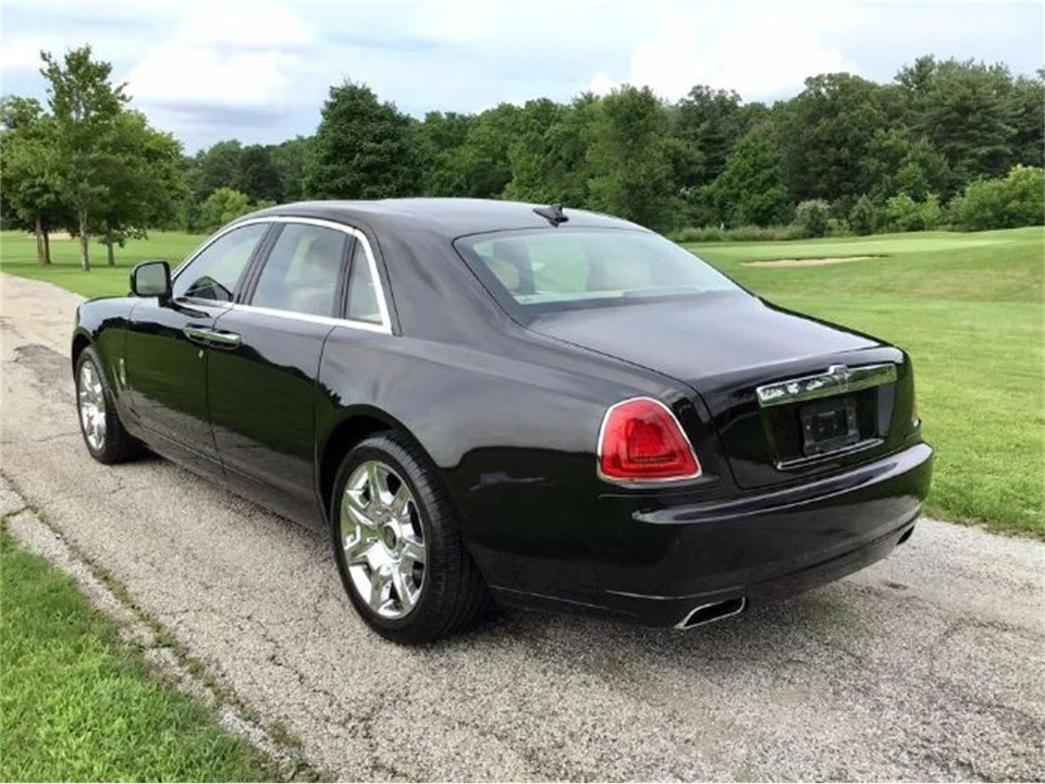 2010 Rolls-Royce Ghost 1st Gen - Image 16 of 19
