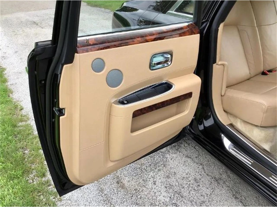 2010 Rolls-Royce Ghost 1st Gen - Image 13 of 19
