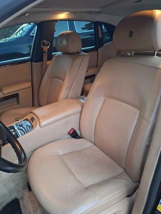 2010 Rolls-Royce Ghost 1st Gen - Image 18 of 20