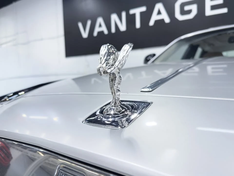 2010 Rolls-Royce Ghost 1st Gen - Image 9 of 20