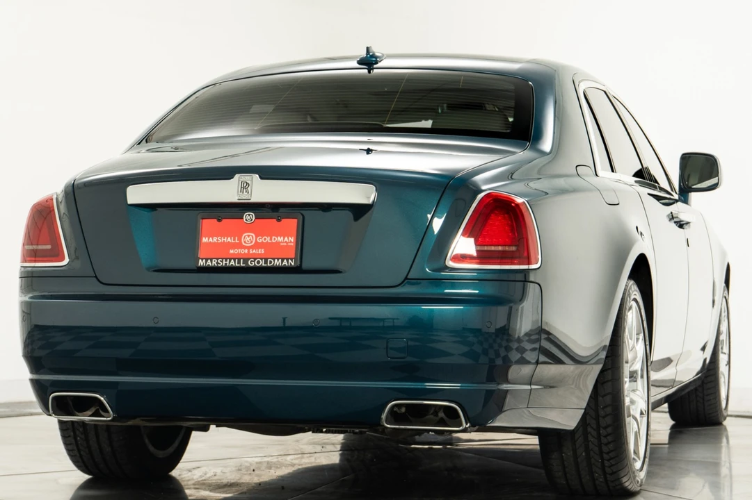 2010 Rolls-Royce Ghost 1st Gen - Image 9 of 21