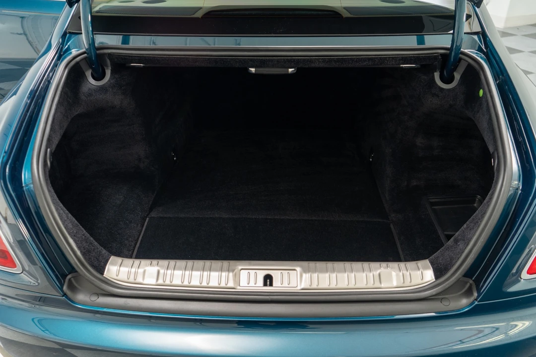 2010 Rolls-Royce Ghost 1st Gen - Image 19 of 21