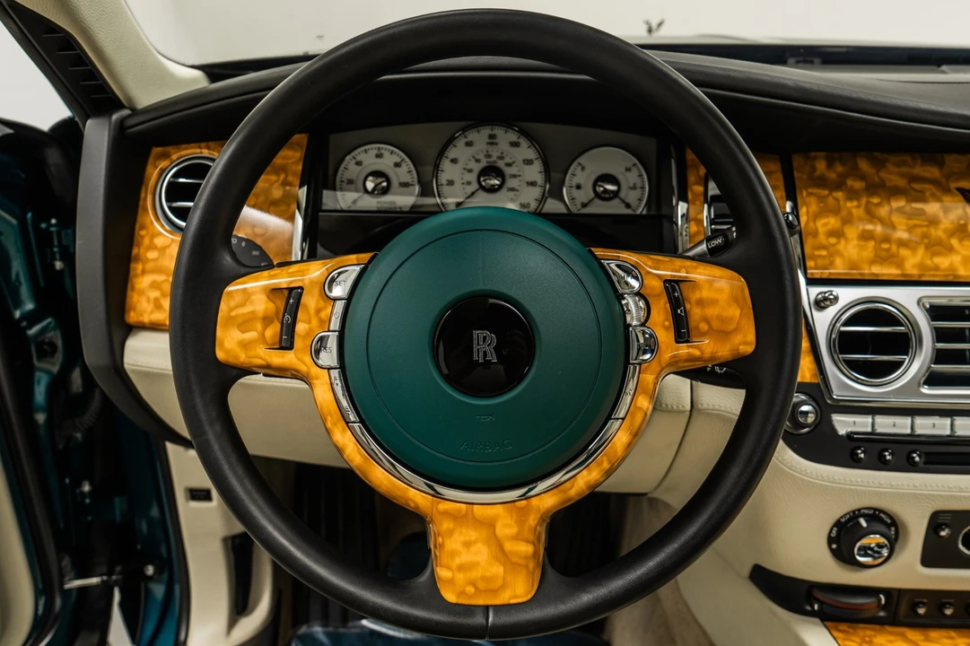 2010 Rolls-Royce Ghost 1st Gen - Image 15 of 21