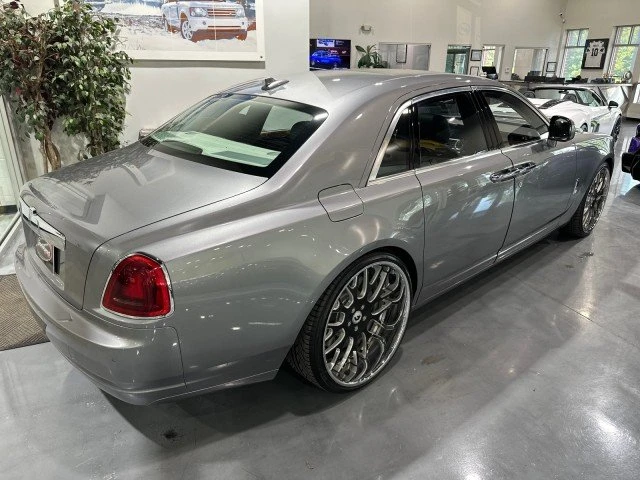 2010 Rolls-Royce Ghost 1st Gen - Image 2 of 20