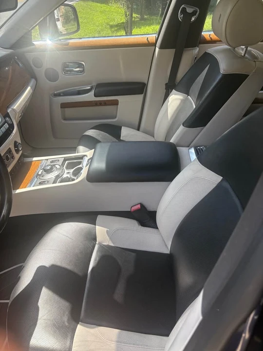2010 Rolls-Royce Ghost 1st Gen - Image 2 of 6