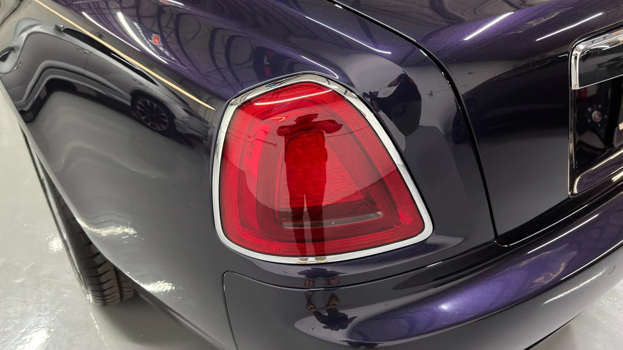 2010 Rolls-Royce Ghost 1st Gen - Image 21 of 31