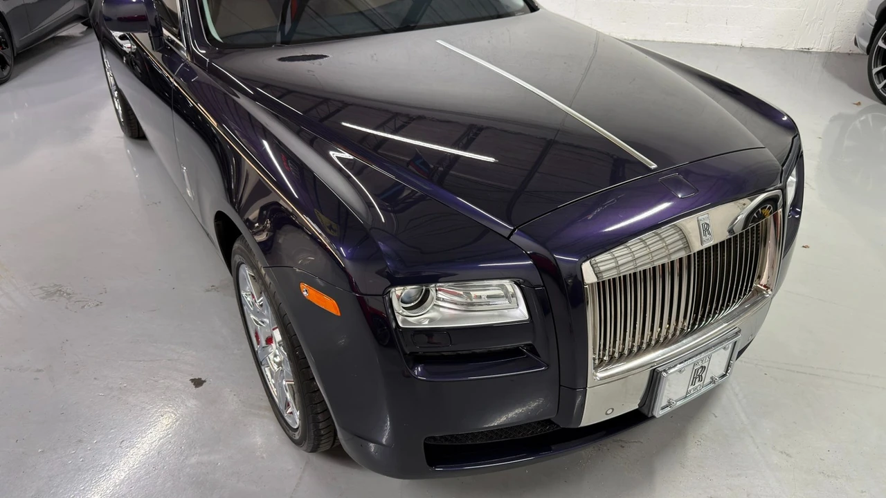 2010 Rolls-Royce Ghost 1st Gen - Image 3 of 31