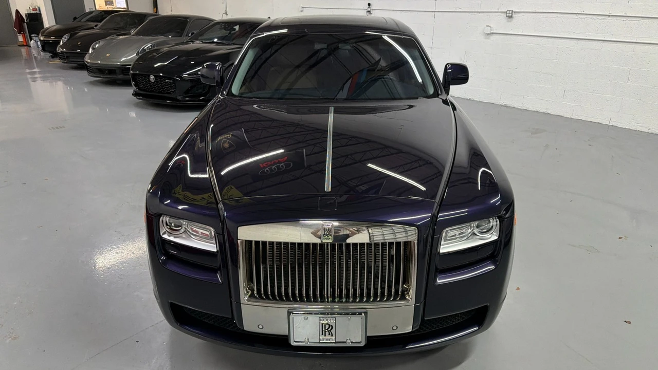 2010 Rolls-Royce Ghost 1st Gen - Image 31 of 31
