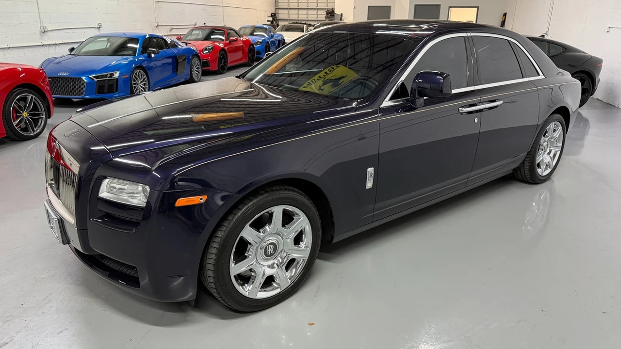 2010 Rolls-Royce Ghost 1st Gen - Image 30 of 31