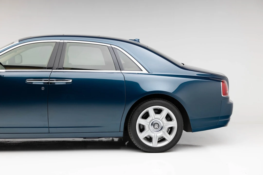 2010 Rolls-Royce Ghost 1st Gen - Image 19 of 31