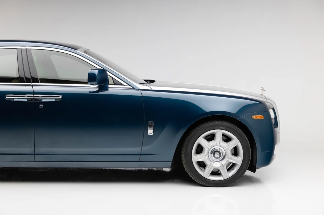 2010 Rolls-Royce Ghost 1st Gen - Image 23 of 31
