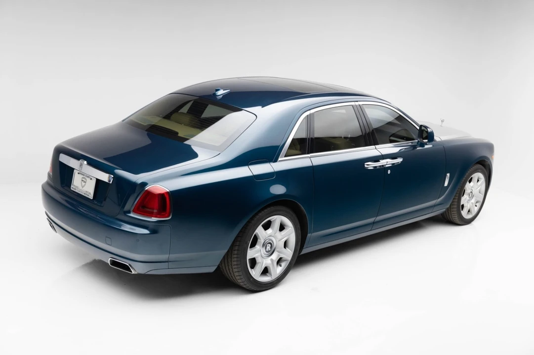 2010 Rolls-Royce Ghost 1st Gen - Image 3 of 31