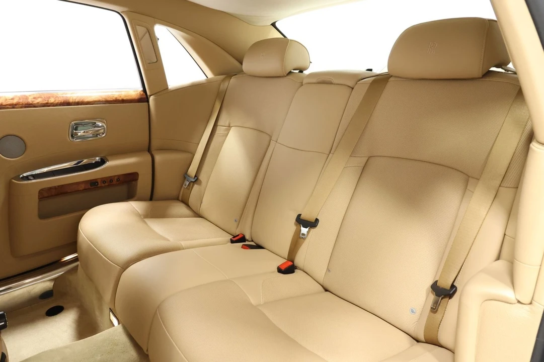 2010 Rolls-Royce Ghost 1st Gen - Image 20 of 25