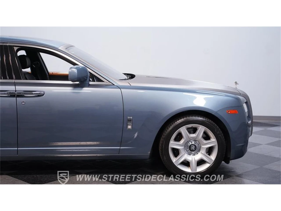 2010 Rolls-Royce Ghost 1st Gen - Image 25 of 31