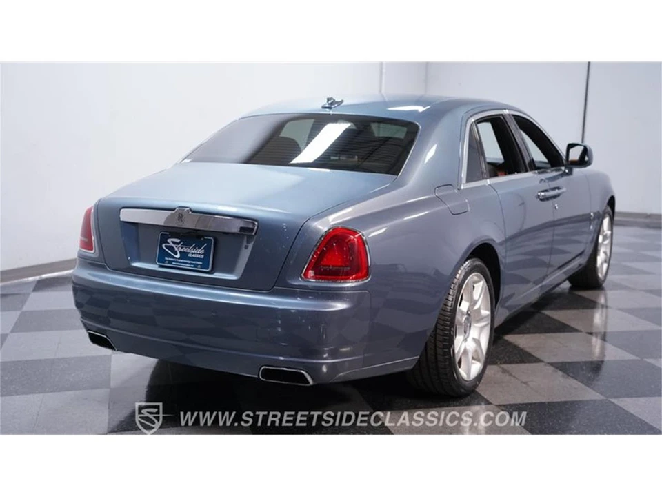 2010 Rolls-Royce Ghost 1st Gen - Image 11 of 31