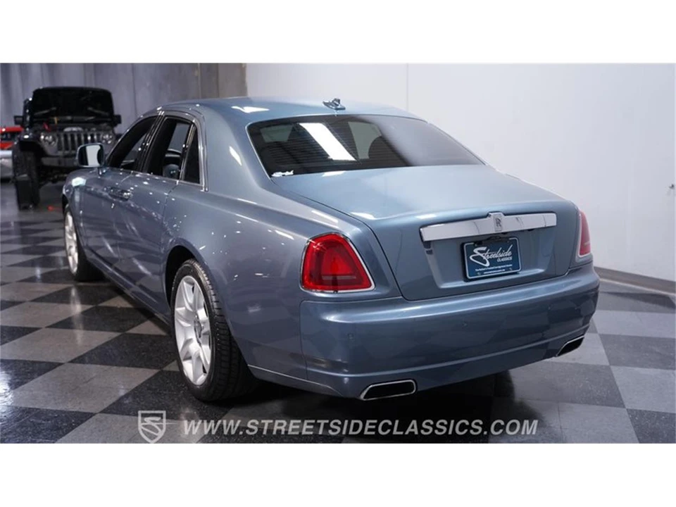 2010 Rolls-Royce Ghost 1st Gen - Image 9 of 31