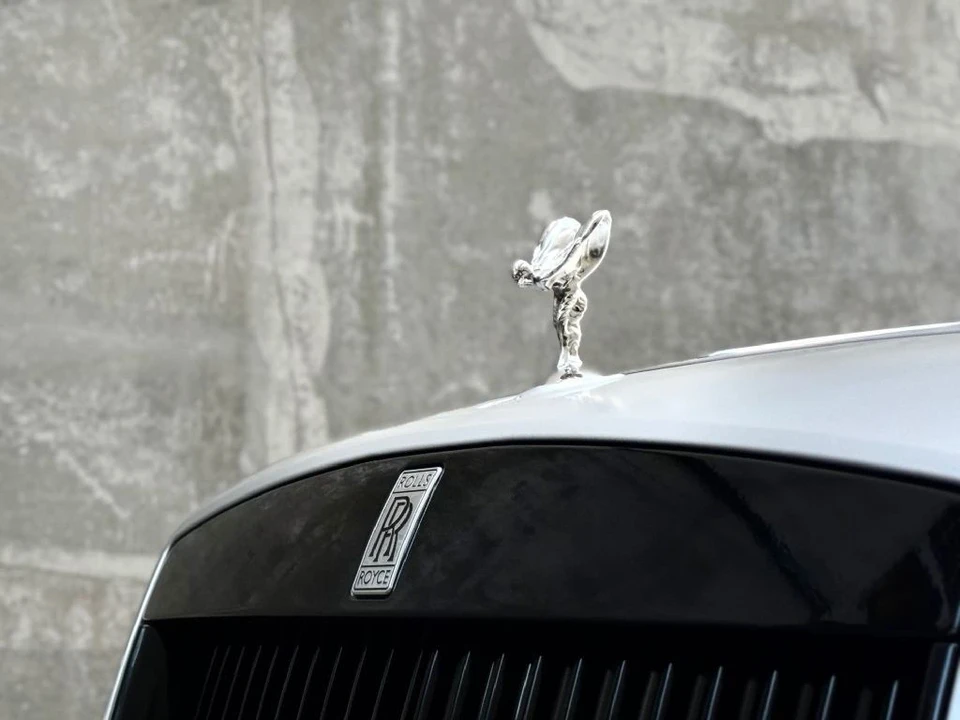 2010 Rolls-Royce Ghost 1st Gen - Image 5 of 21