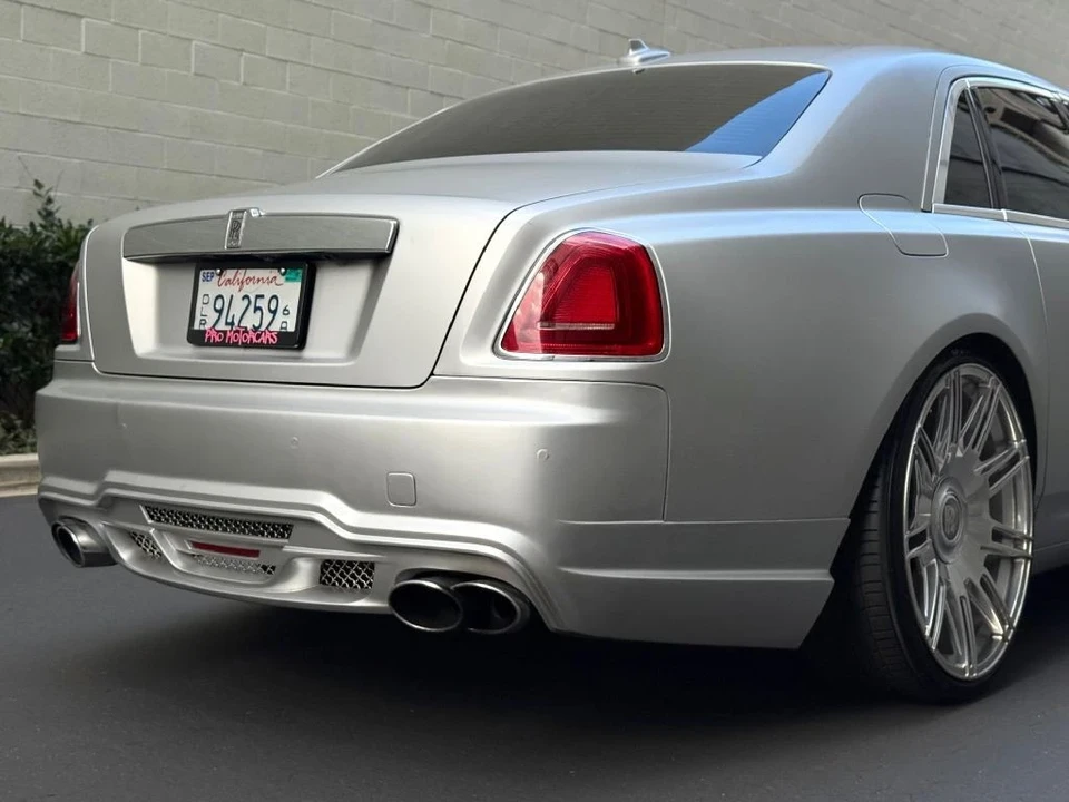 2010 Rolls-Royce Ghost 1st Gen - Image 12 of 21