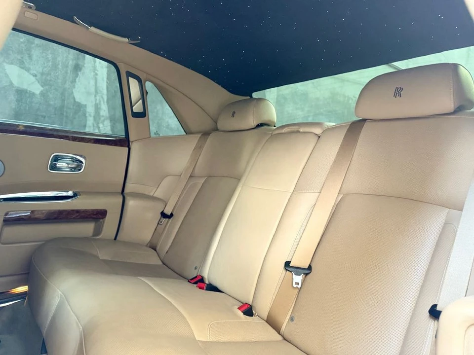 2010 Rolls-Royce Ghost 1st Gen - Image 20 of 21