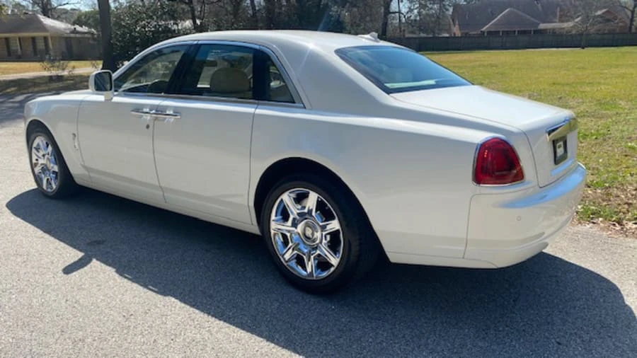 2010 Rolls-Royce Ghost 1st Gen - Image 3 of 14