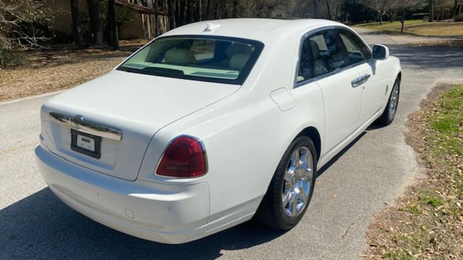 2010 Rolls-Royce Ghost 1st Gen - Image 12 of 14