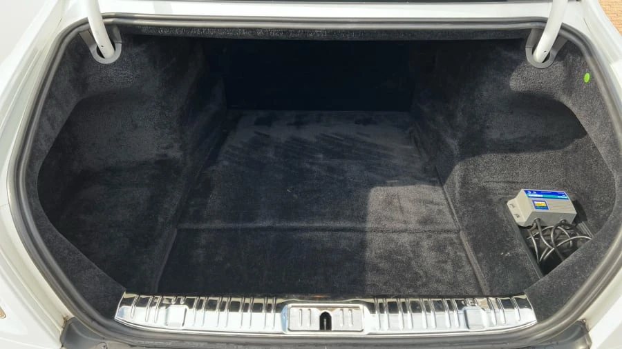 2010 Rolls-Royce Ghost 1st Gen - Image 24 of 30