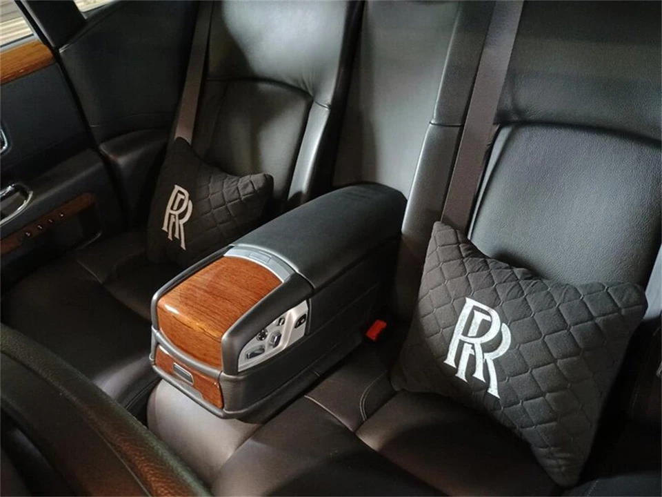 2010 Rolls-Royce Ghost 1st Gen - Image 27 of 31