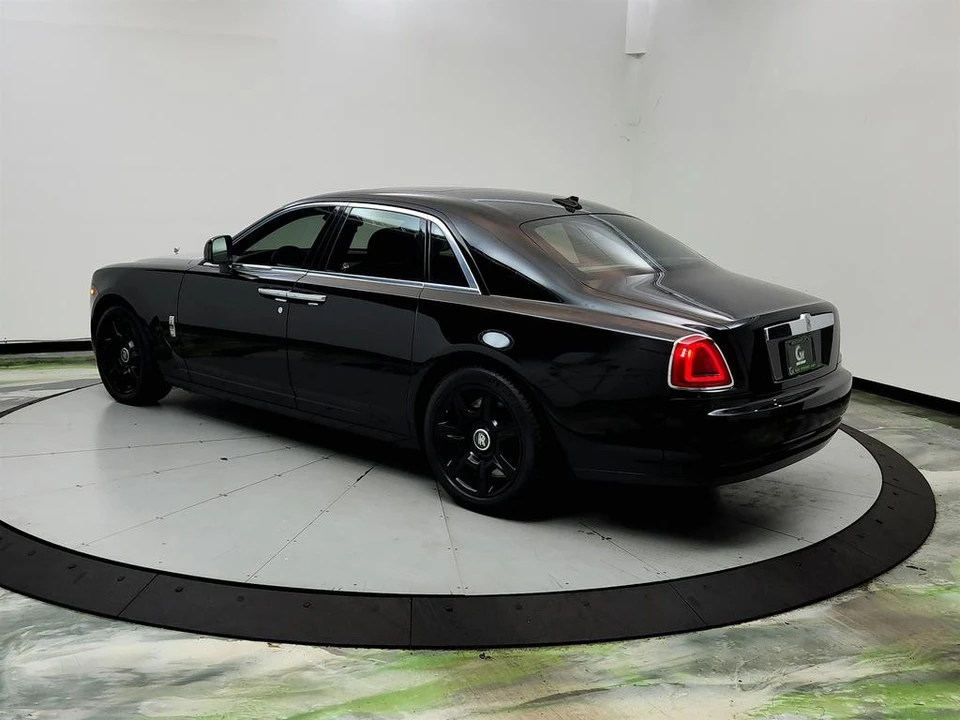 2010 Rolls-Royce Ghost 1st Gen - Image 7 of 31