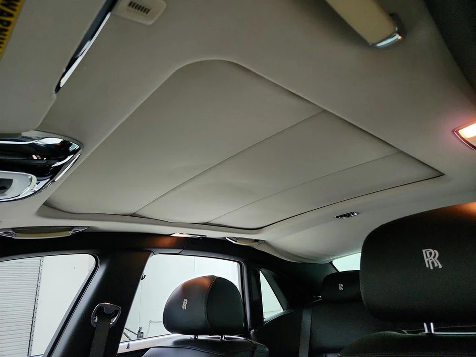 2010 Rolls-Royce Ghost 1st Gen - Image 15 of 31