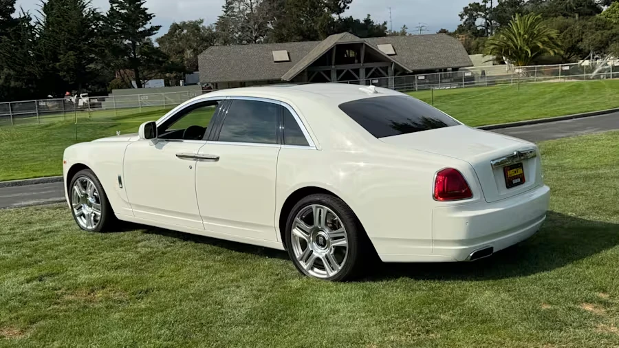 2010 Rolls-Royce Ghost 1st Gen - Image 3 of 12